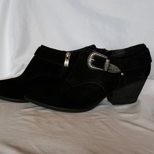 Reba black suede booty